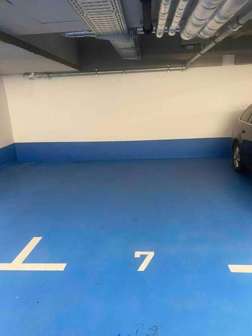 Moderne Wohnung In Der Toplage Inkl. Garage Vienna Esterno foto